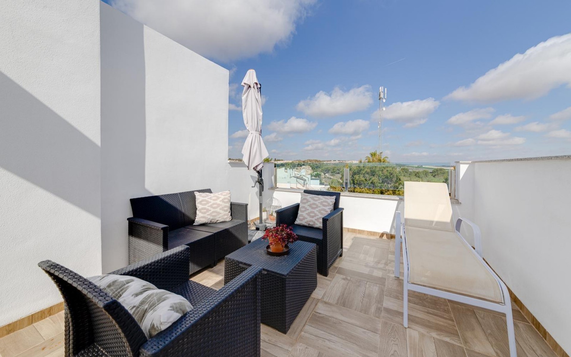 Resale - Villa - Orihuela - Orihuela Costa