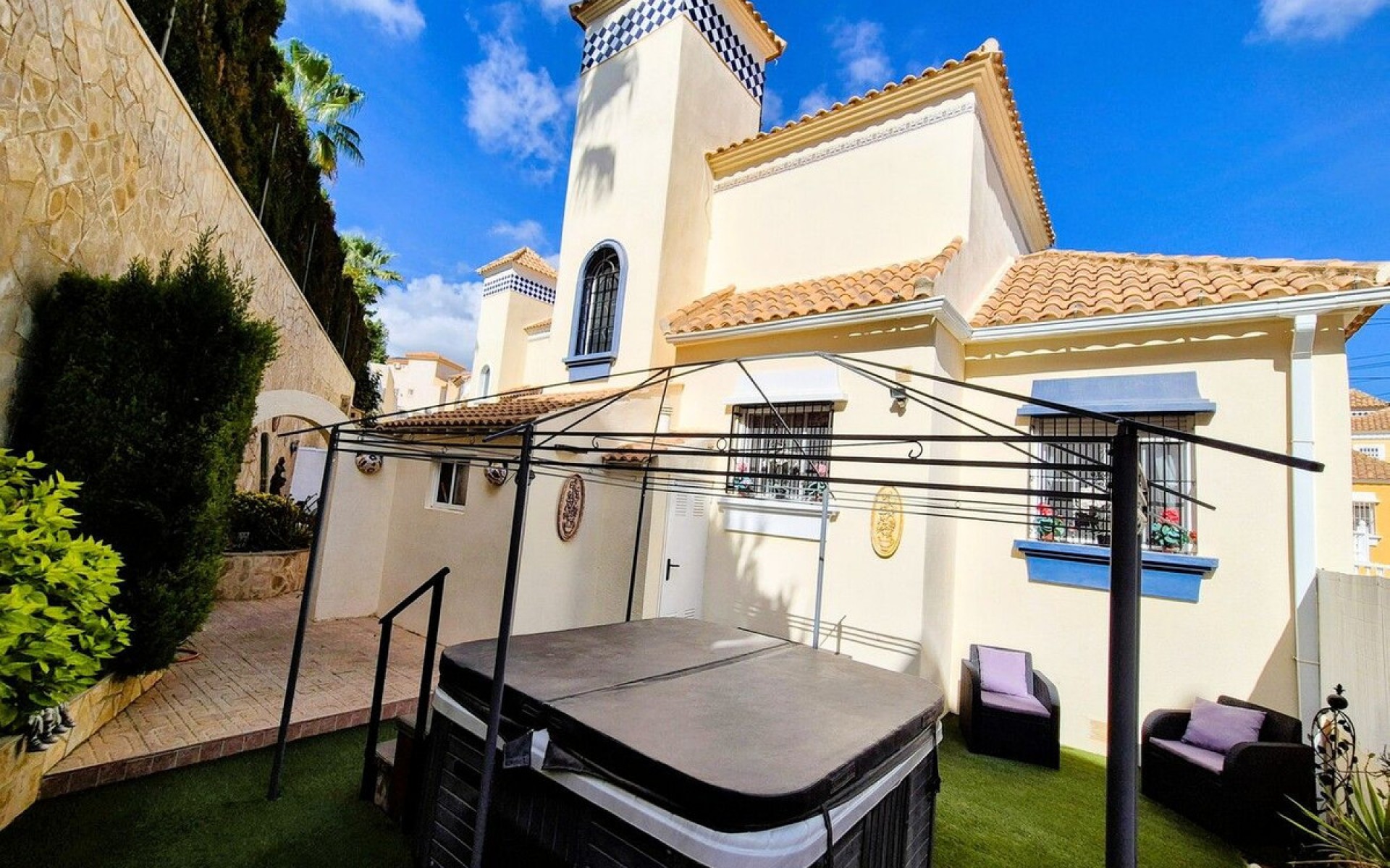 Resale - Villa - Orihuela - Orihuela Costa