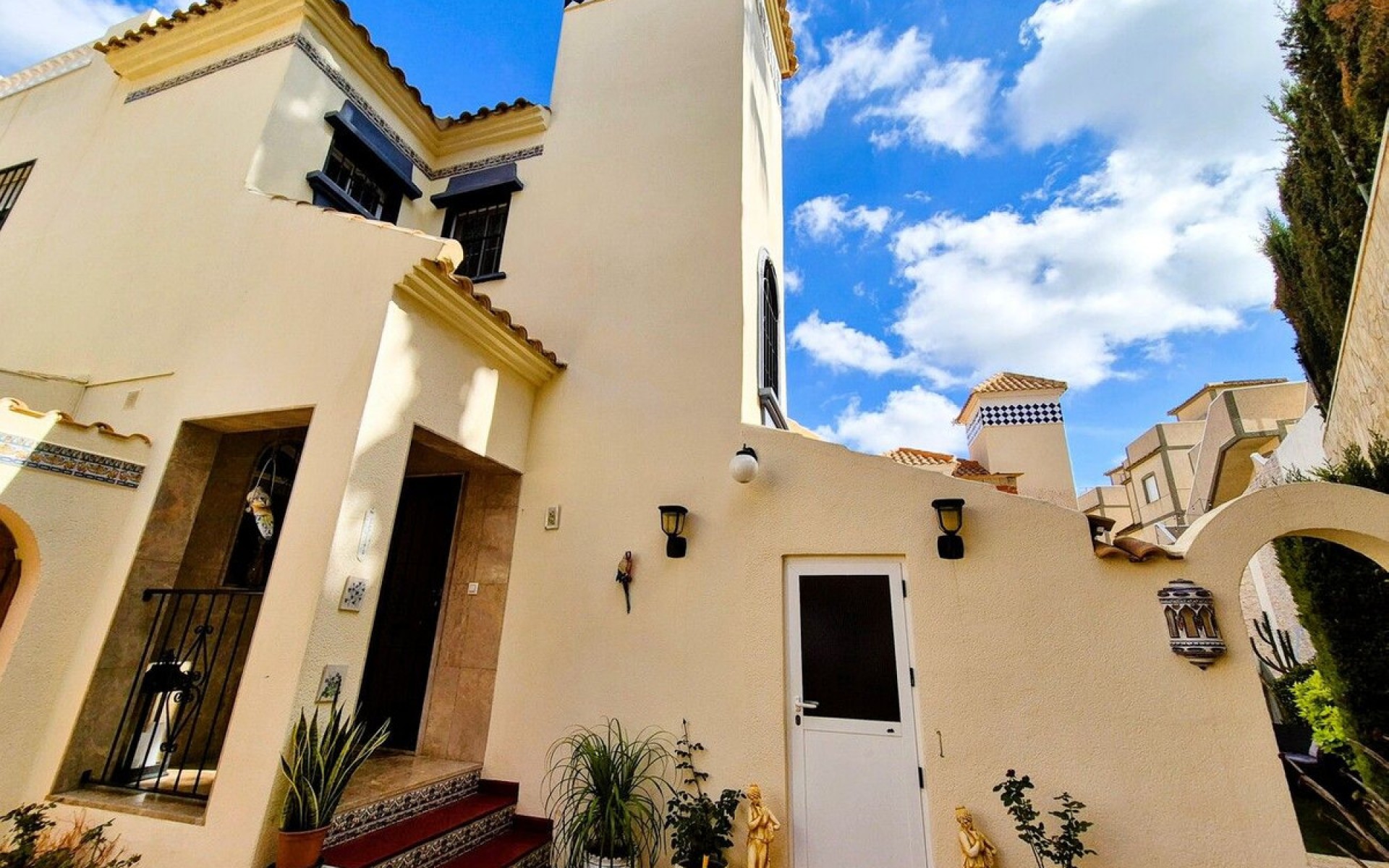 Resale - Villa - Orihuela - Orihuela Costa