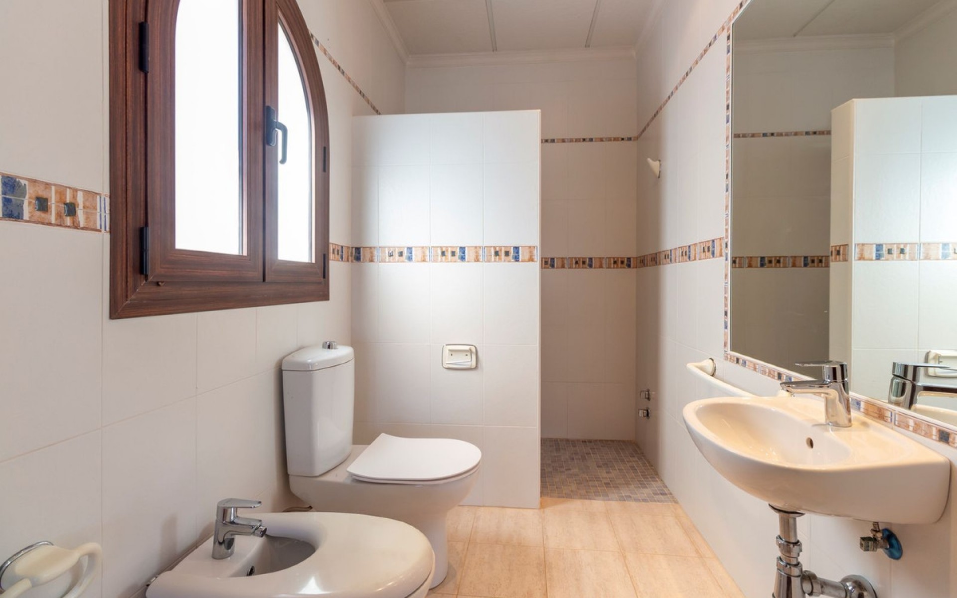 Resale - Villa - Orihuela - Orihuela Costa