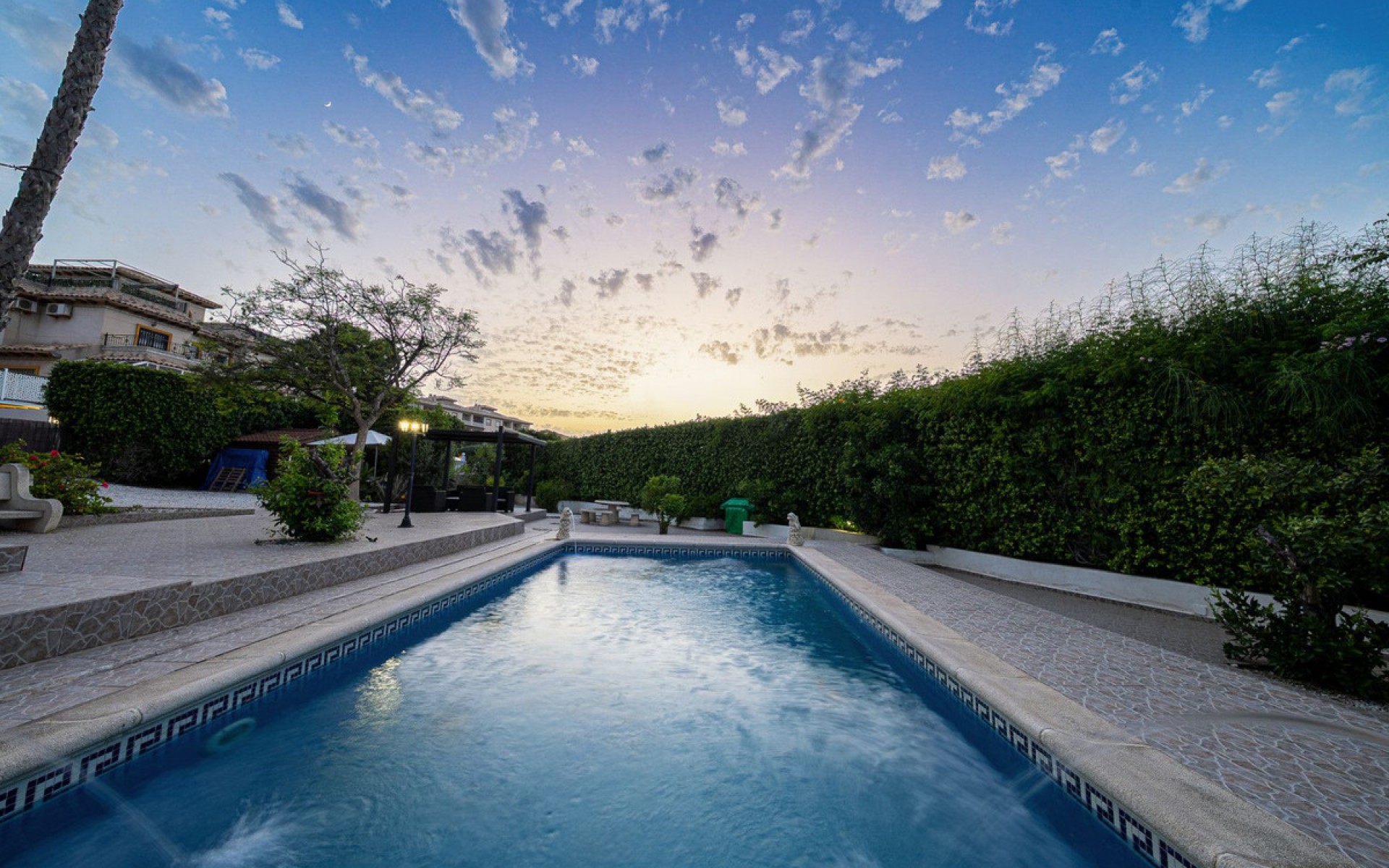 Resale - Villa - Orihuela - Orihuela Costa