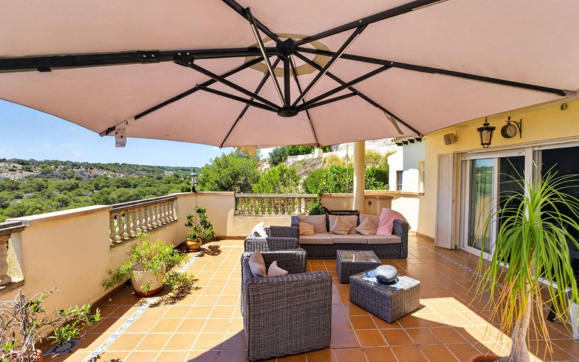 Resale - Villa - Orihuela - Orihuela Costa