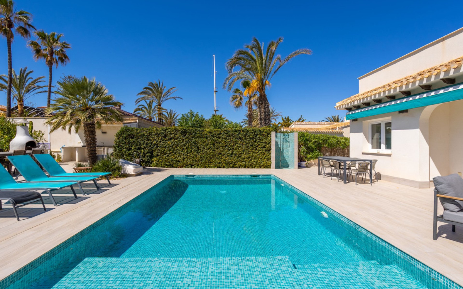 Resale - Villa - Orihuela - Playa Flamenca