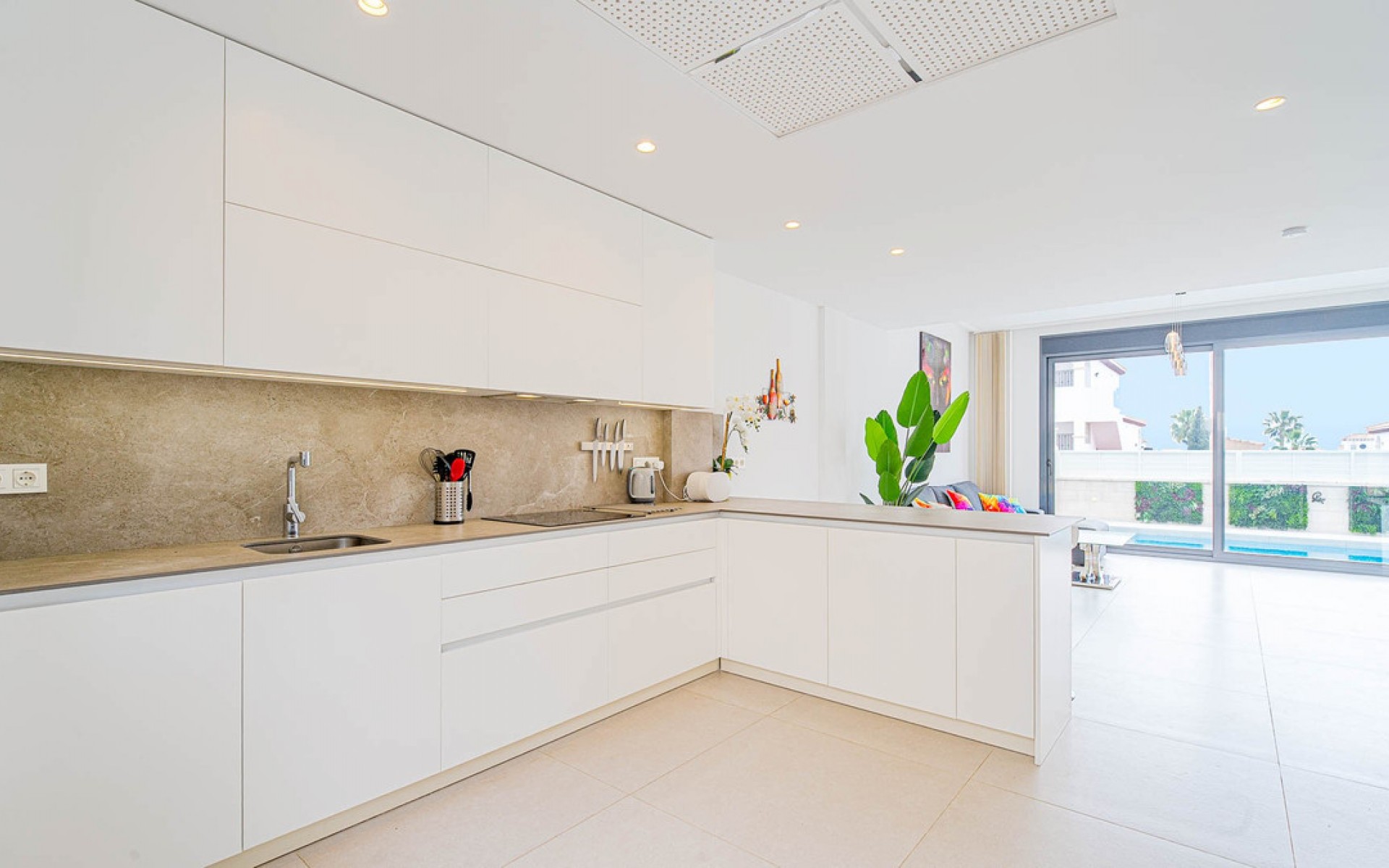Resale - Villa - Orihuela - Punta Prima
