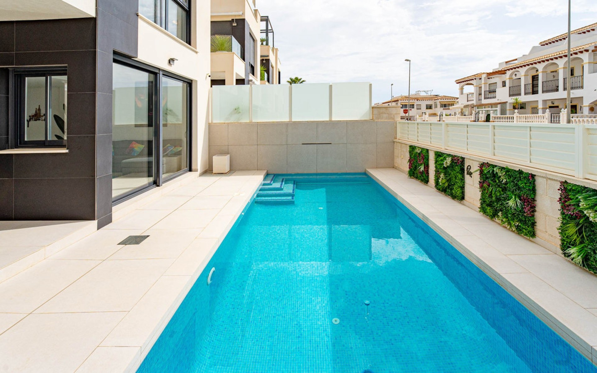 Resale - Villa - Orihuela - Punta Prima