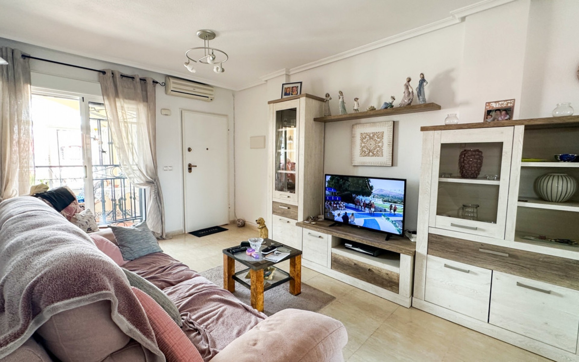 Resale - Villa - Orihuela - Punta Prima