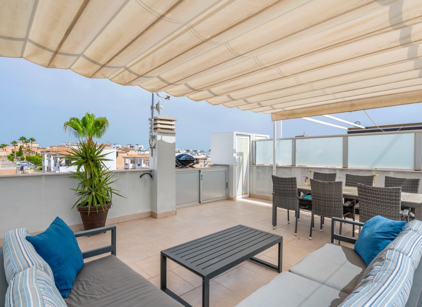 Resale - Villa - Orihuela - Punta Prima