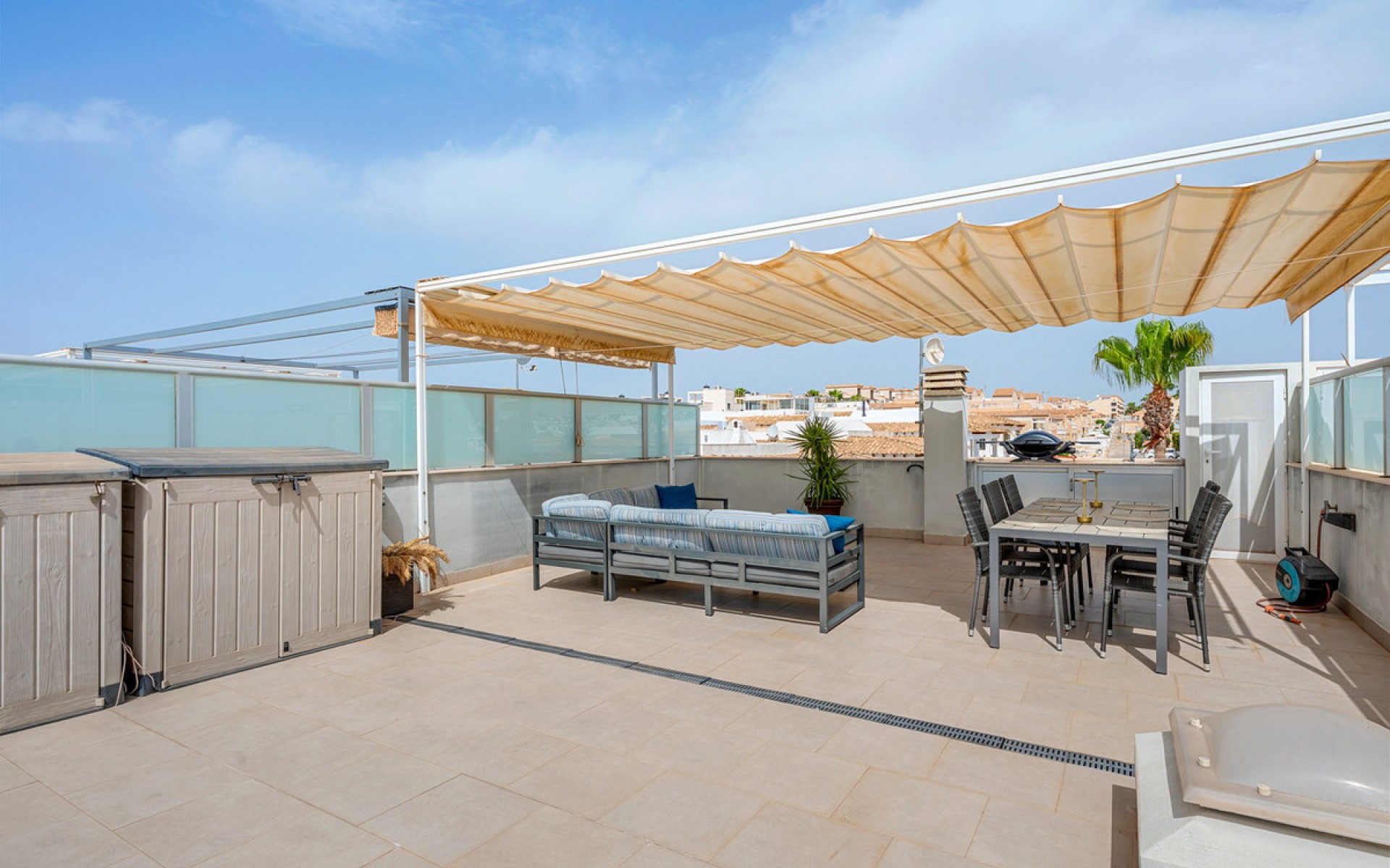 Resale - Villa - Orihuela - Punta Prima