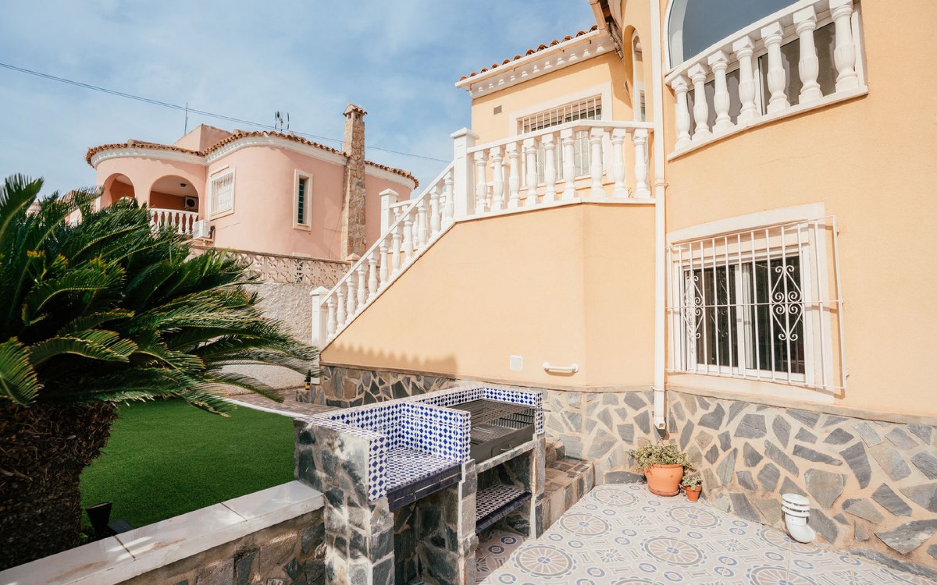 Resale - Villa - Orihuela - Villamartin