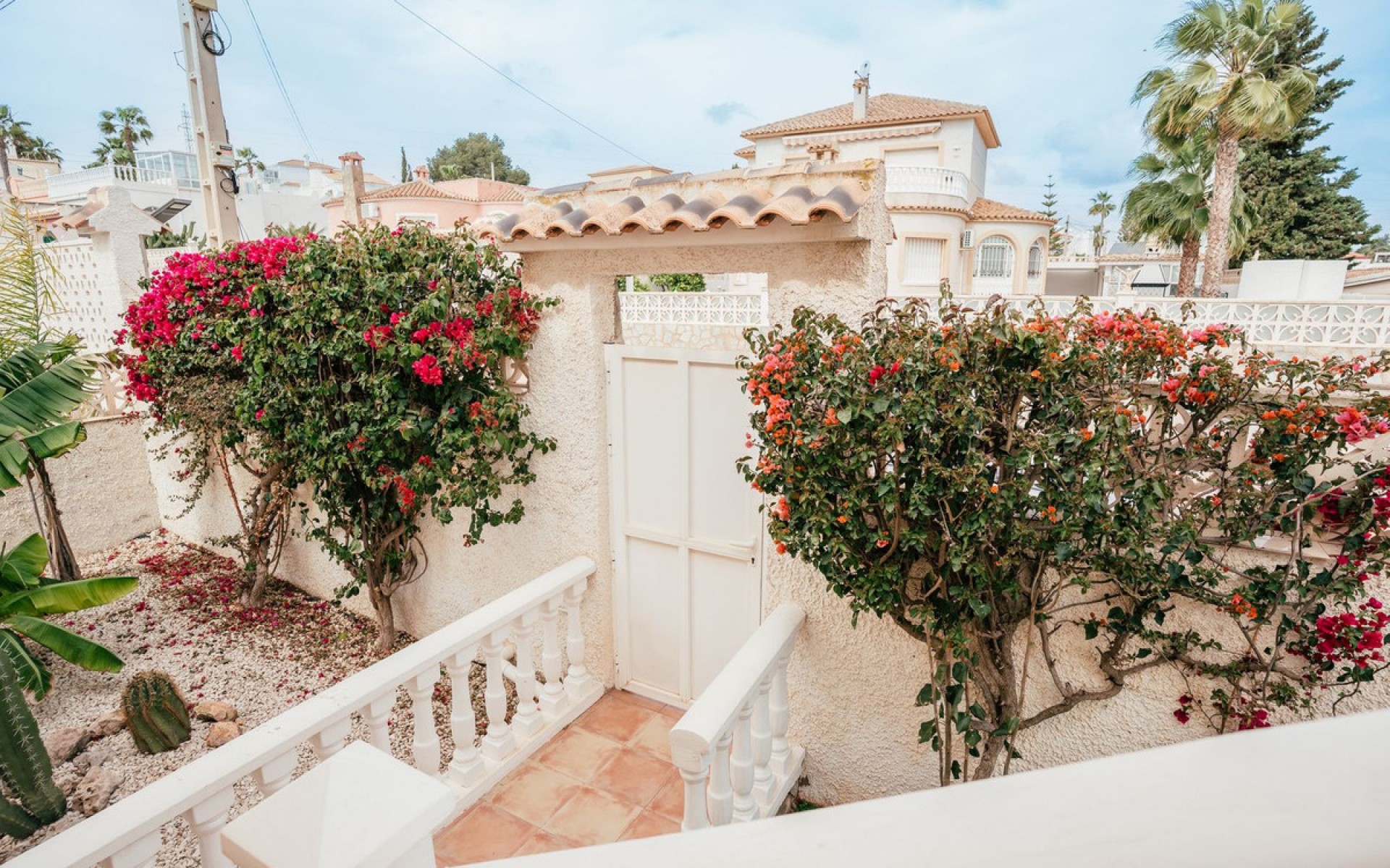 Resale - Villa - Orihuela - Villamartin