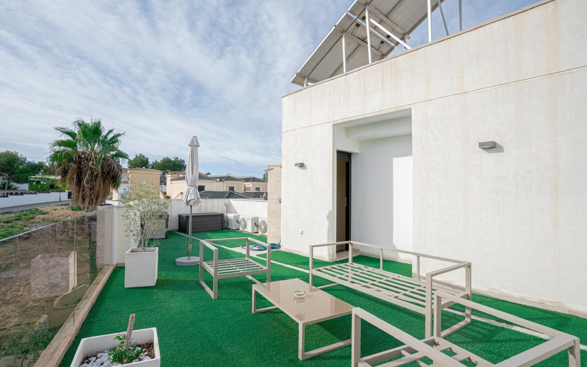 Resale - Villa - Orihuela - Villamartin