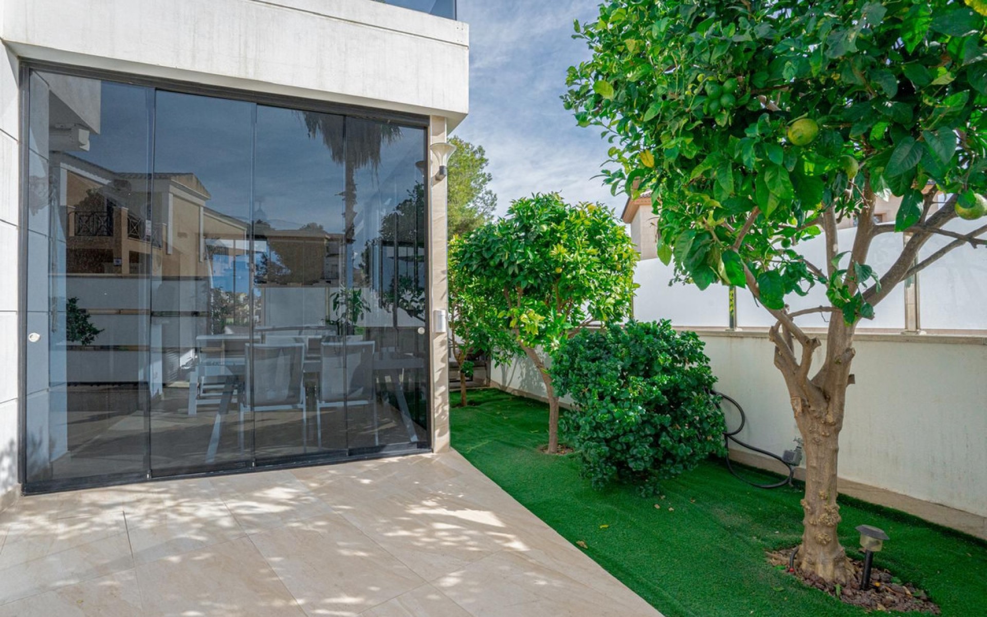 Resale - Villa - Orihuela - Villamartin