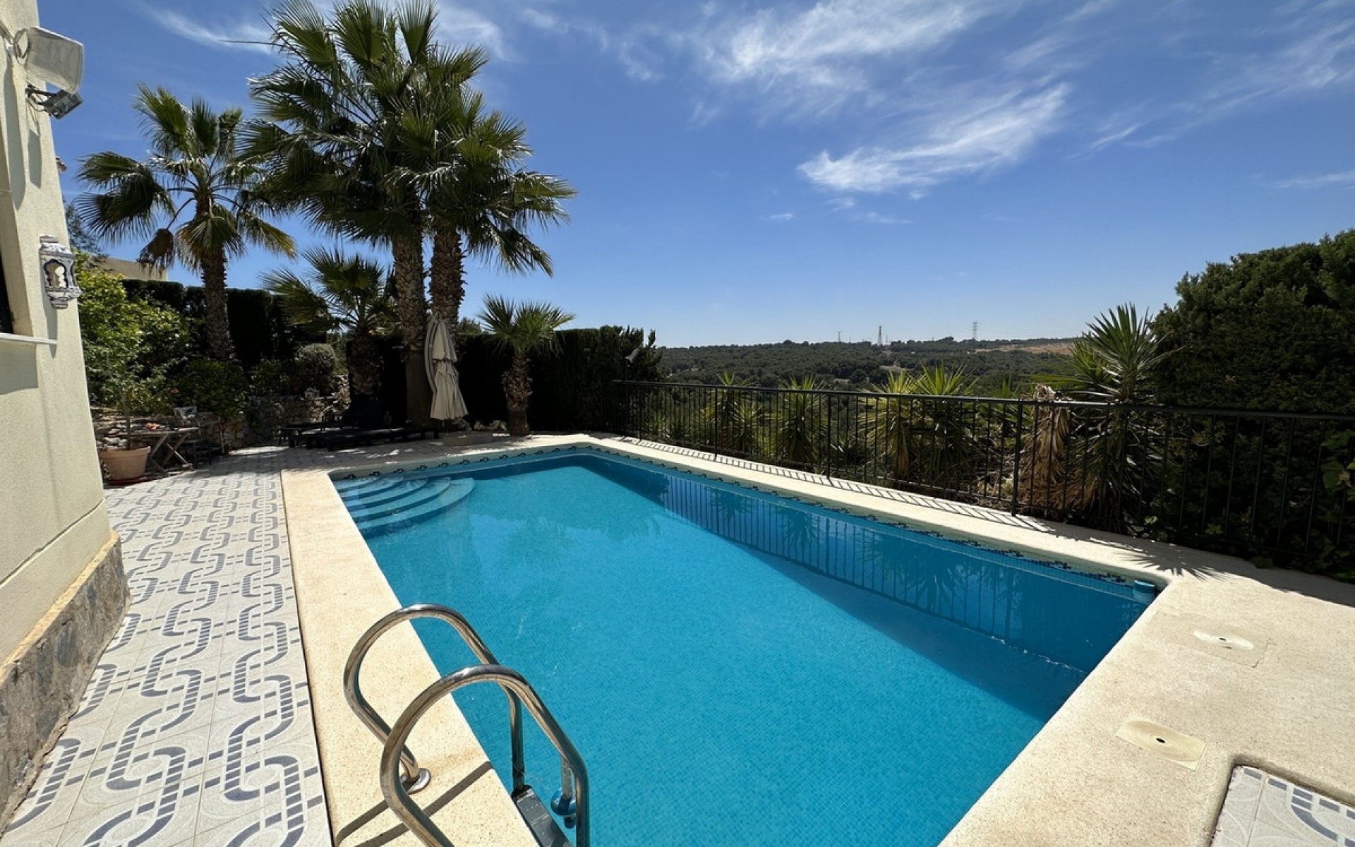 Resale - Villa - Orihuela - Villamartin