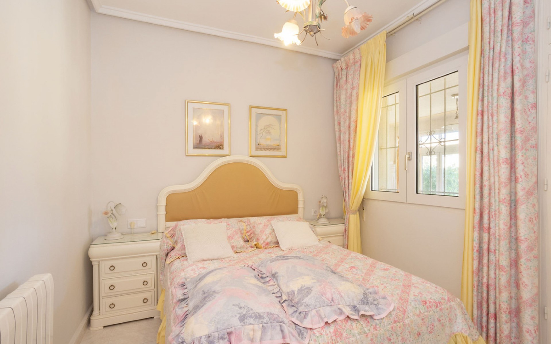 Resale - Villa - Orihuela - Villamartin