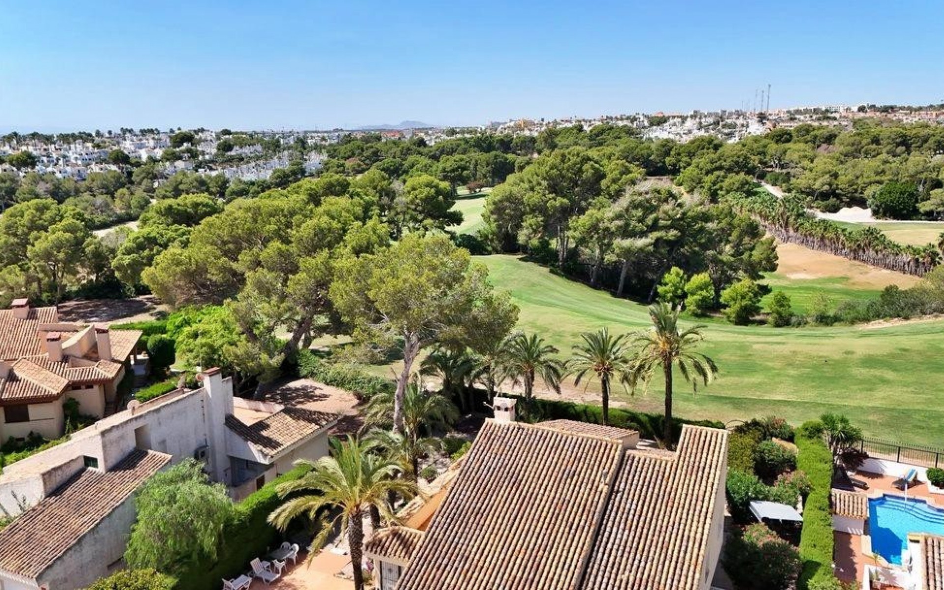 Resale - Villa - Orihuela - Villamartin
