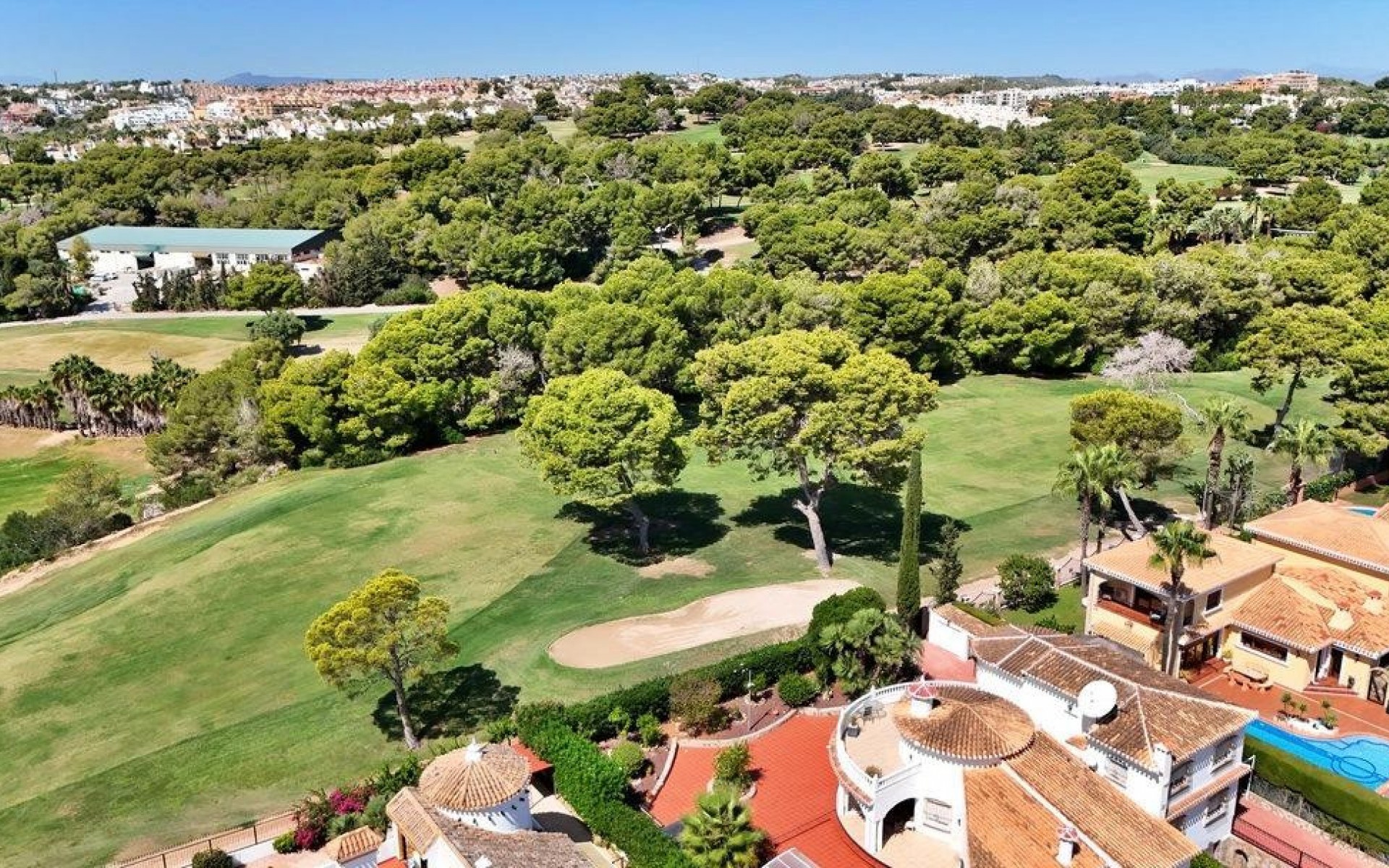 Resale - Villa - Orihuela - Villamartin