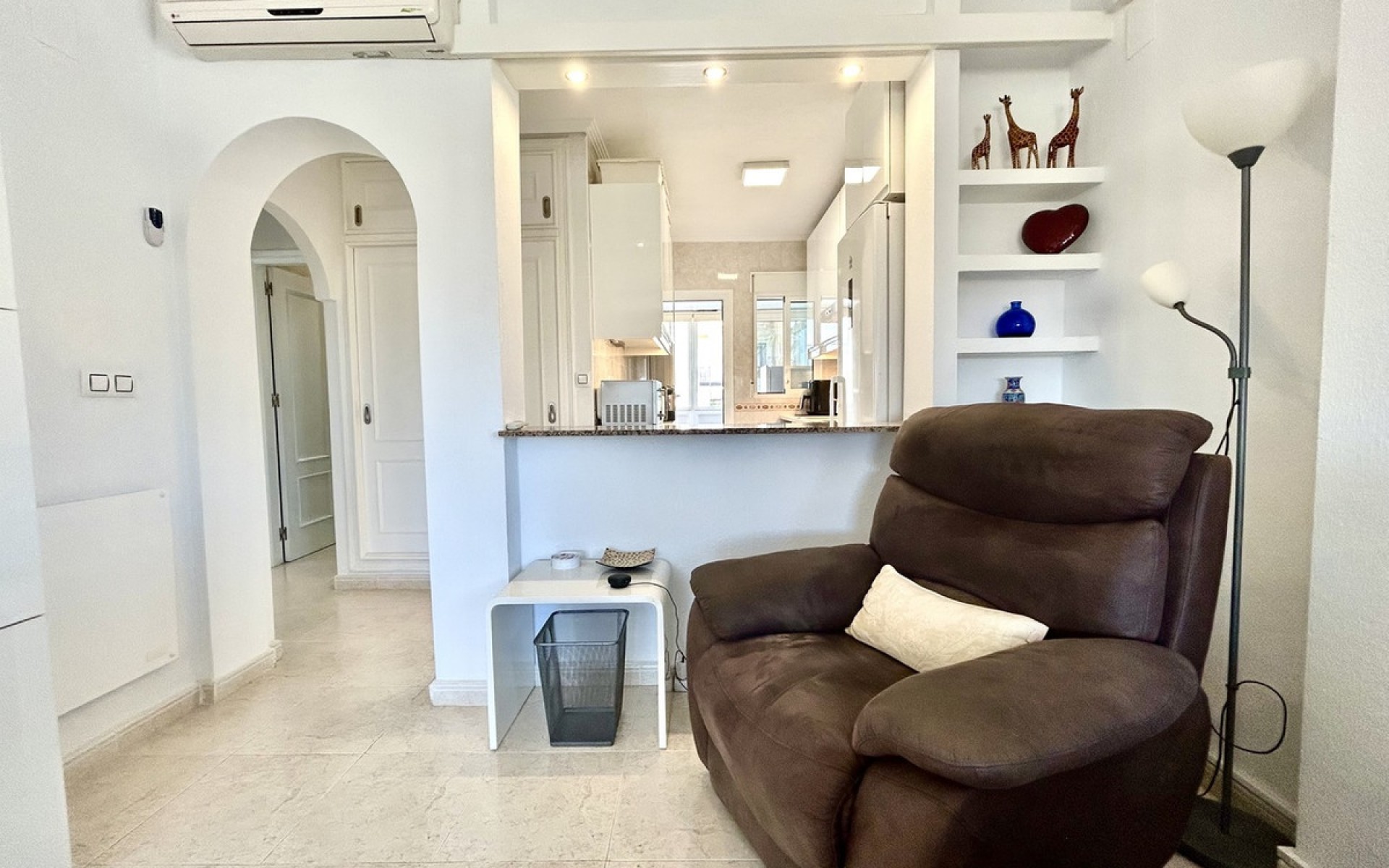 Resale - Villa - Orihuela - Villamartin