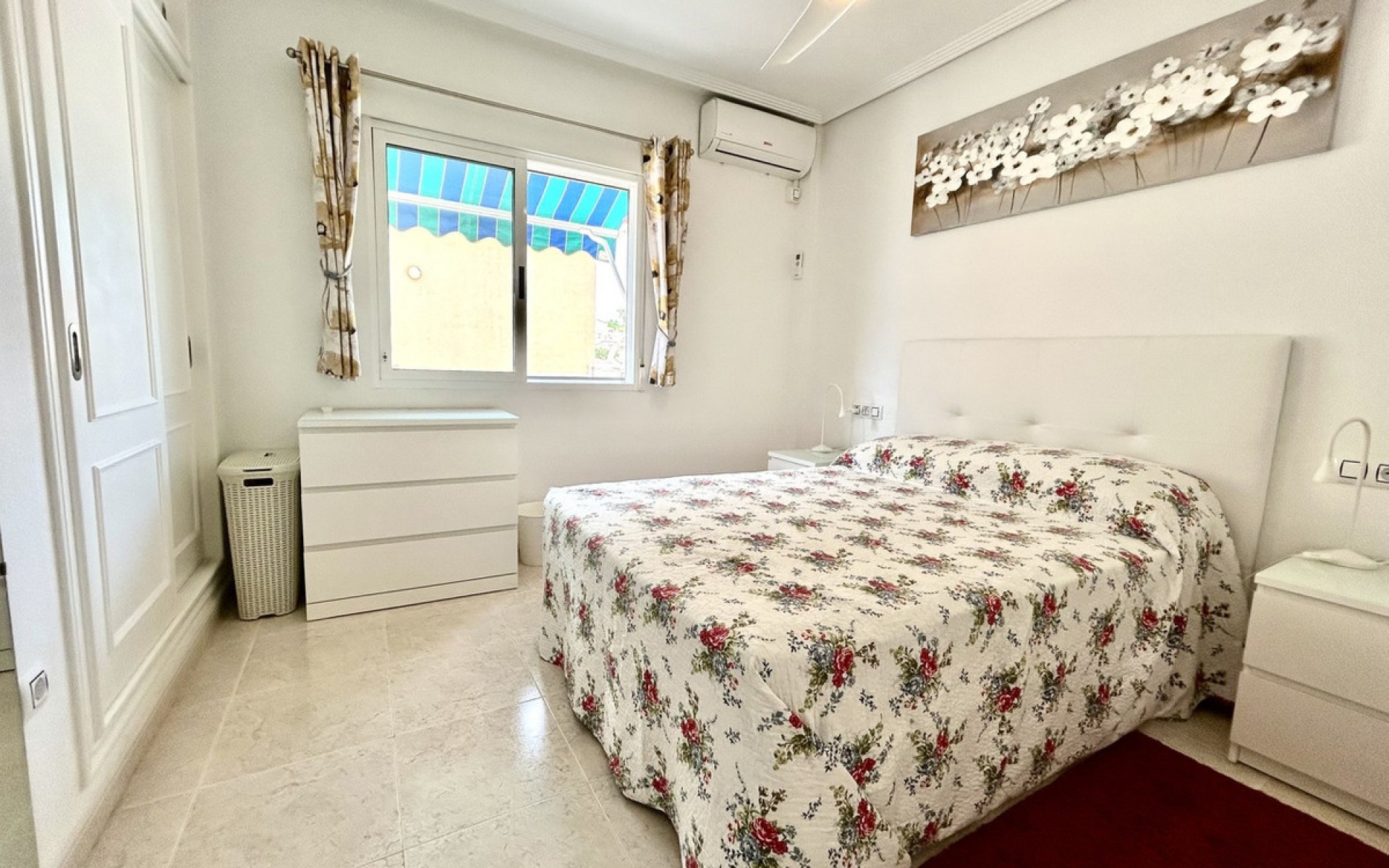 Resale - Villa - Orihuela - Villamartin