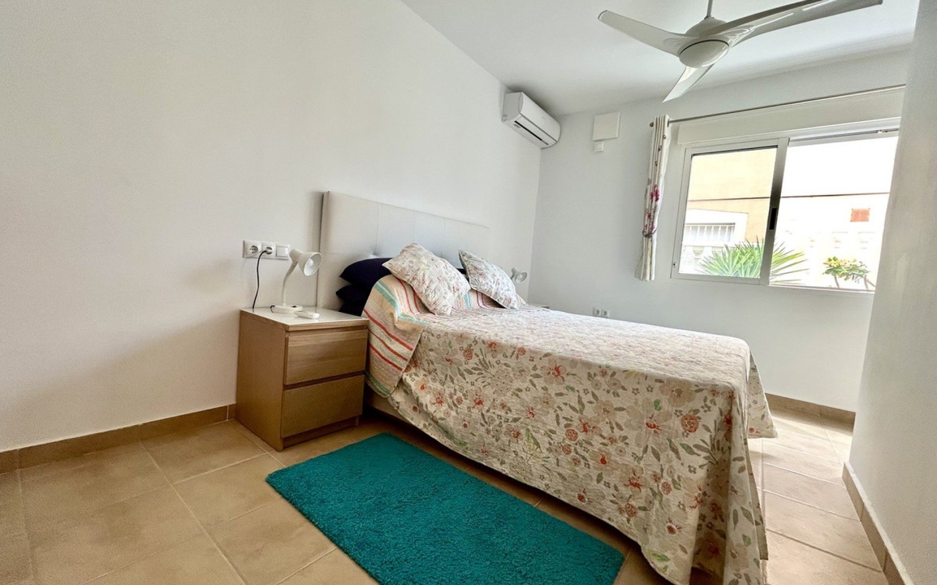 Resale - Villa - Orihuela - Villamartin