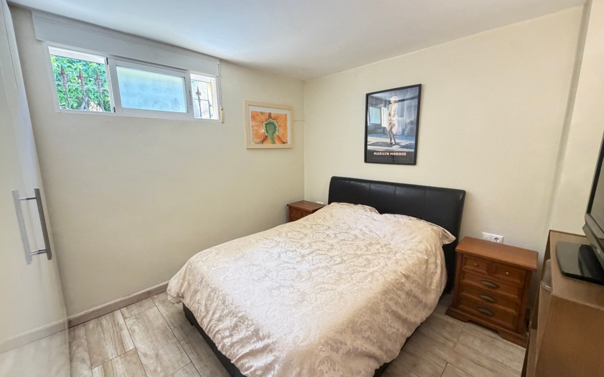 Resale - Villa - Orihuela - Villamartin