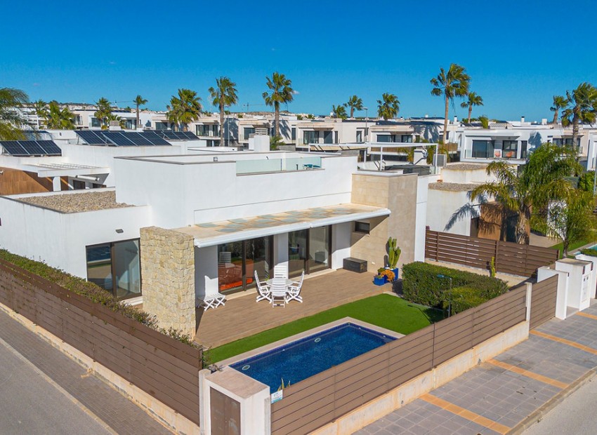 Resale - Villa - Orihuela - Vistabella Golf Resort