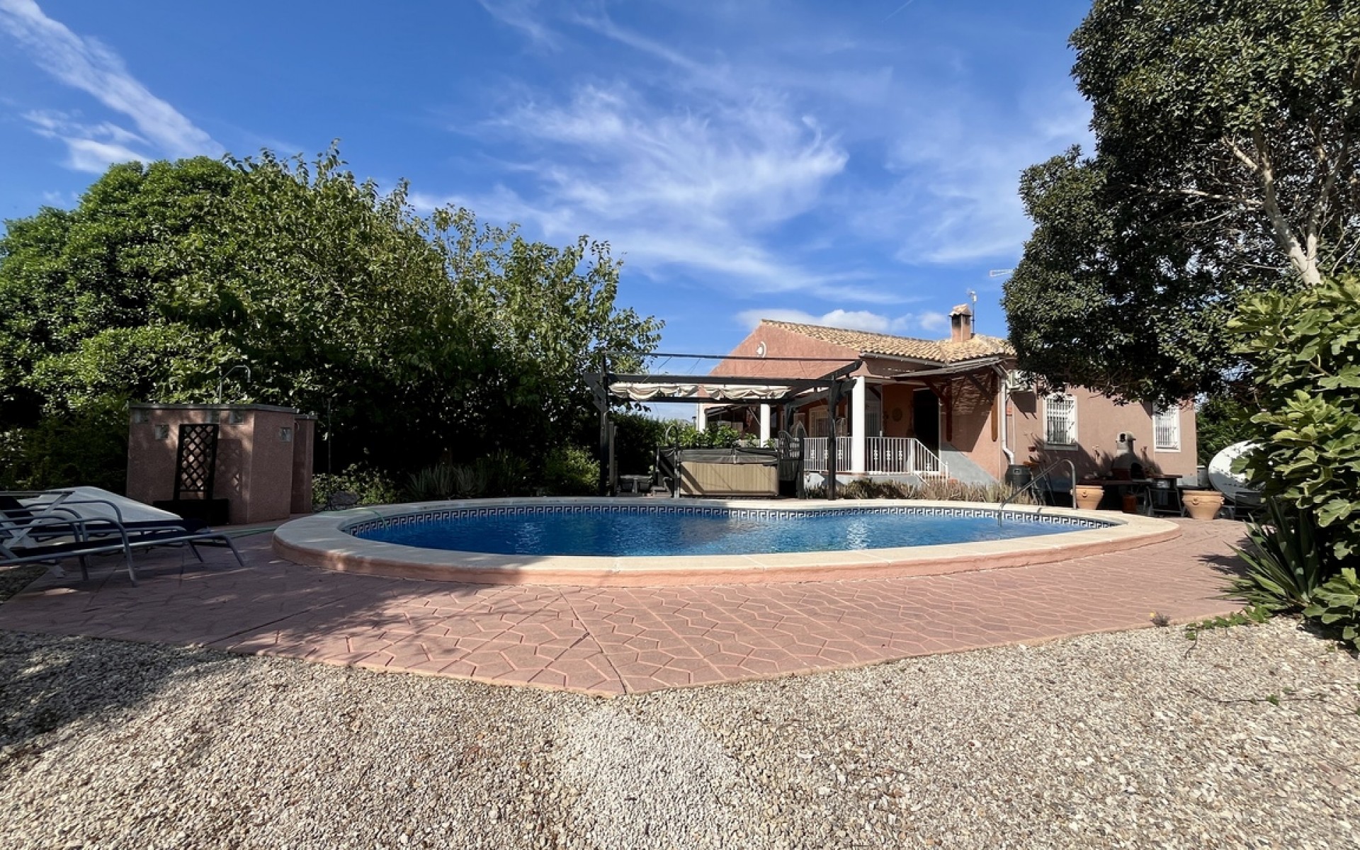 Resale - Villa - Orihuela