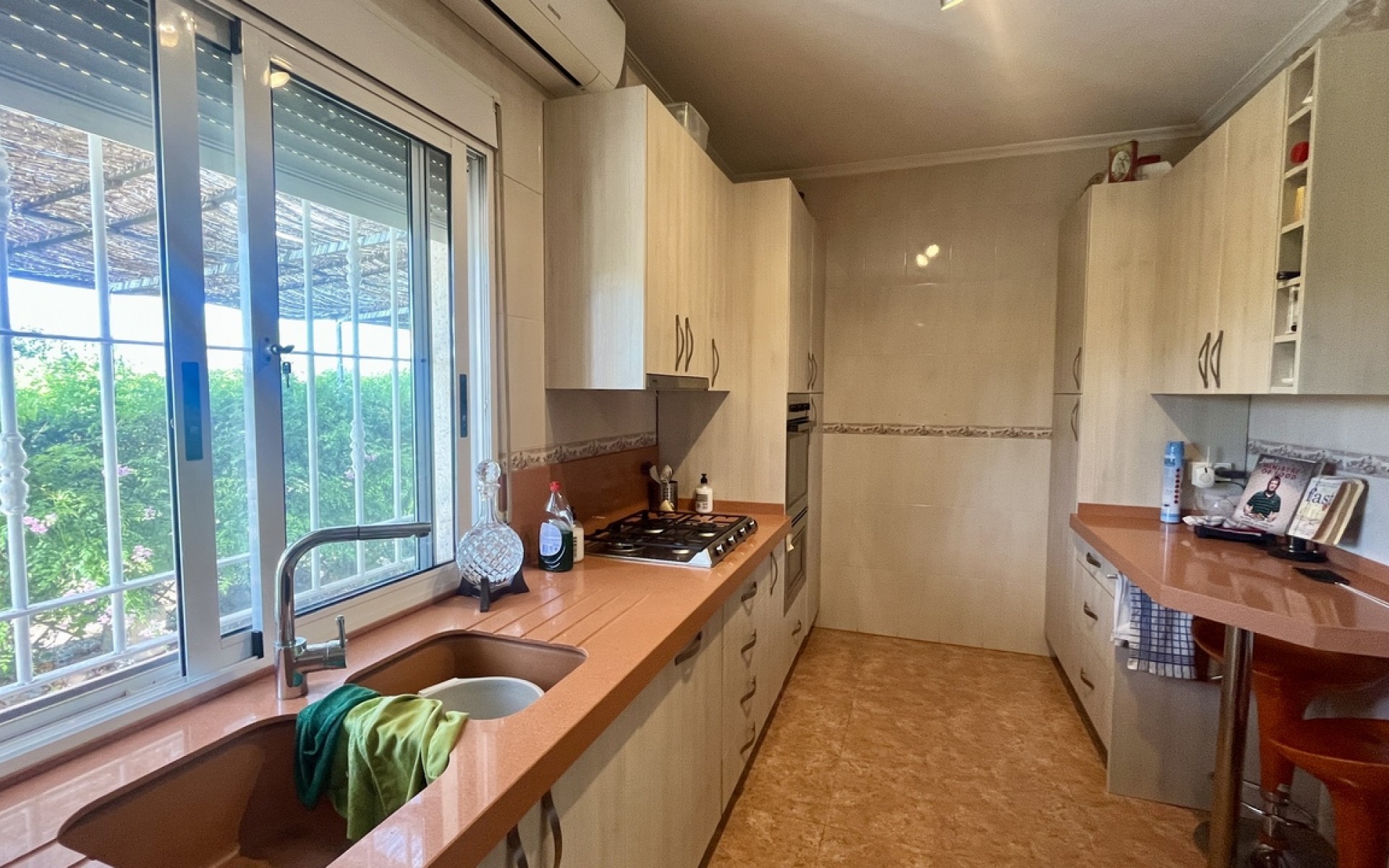 Resale - Villa - Orihuela