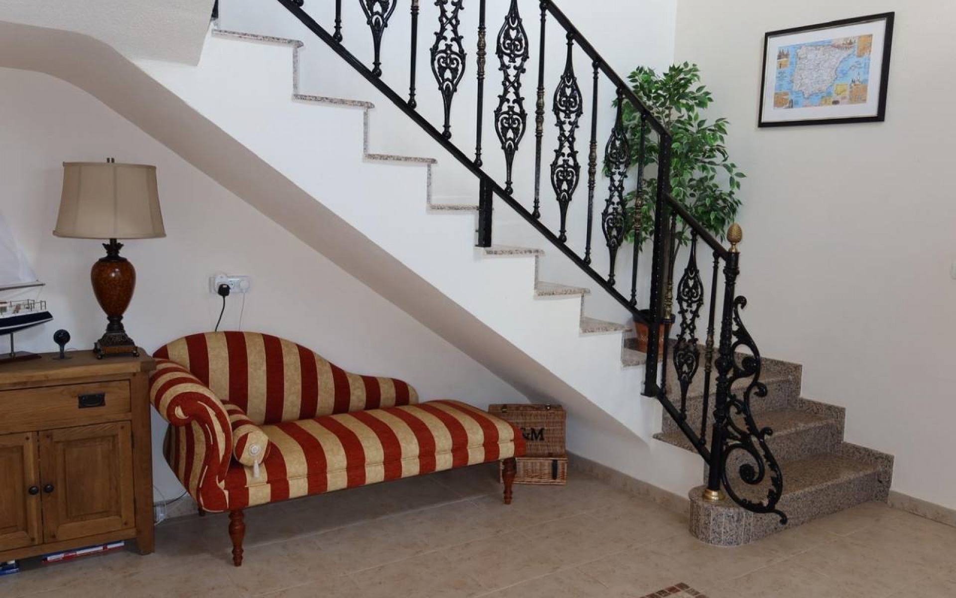 Resale - Villa - Orihuela