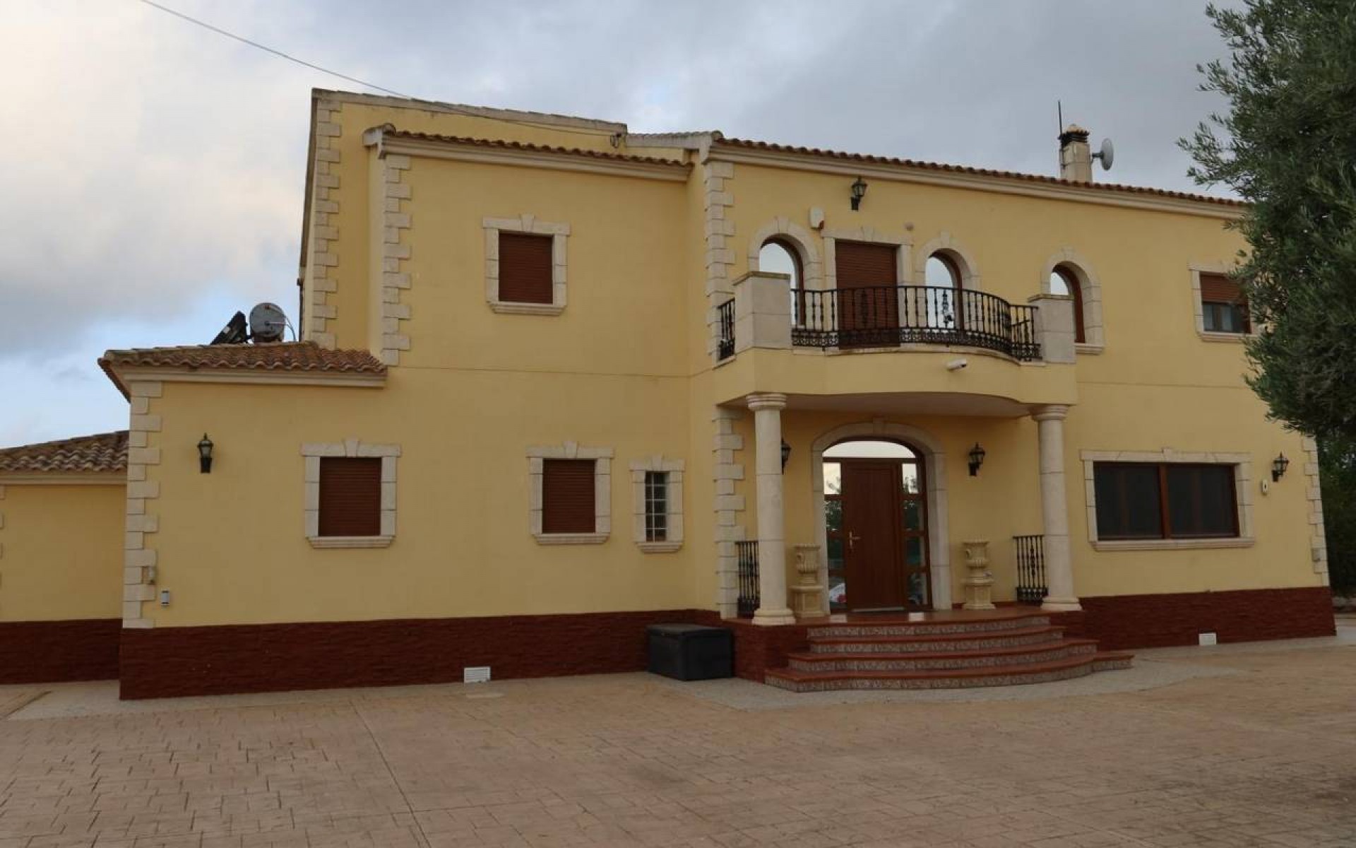 Resale - Villa - Orihuela