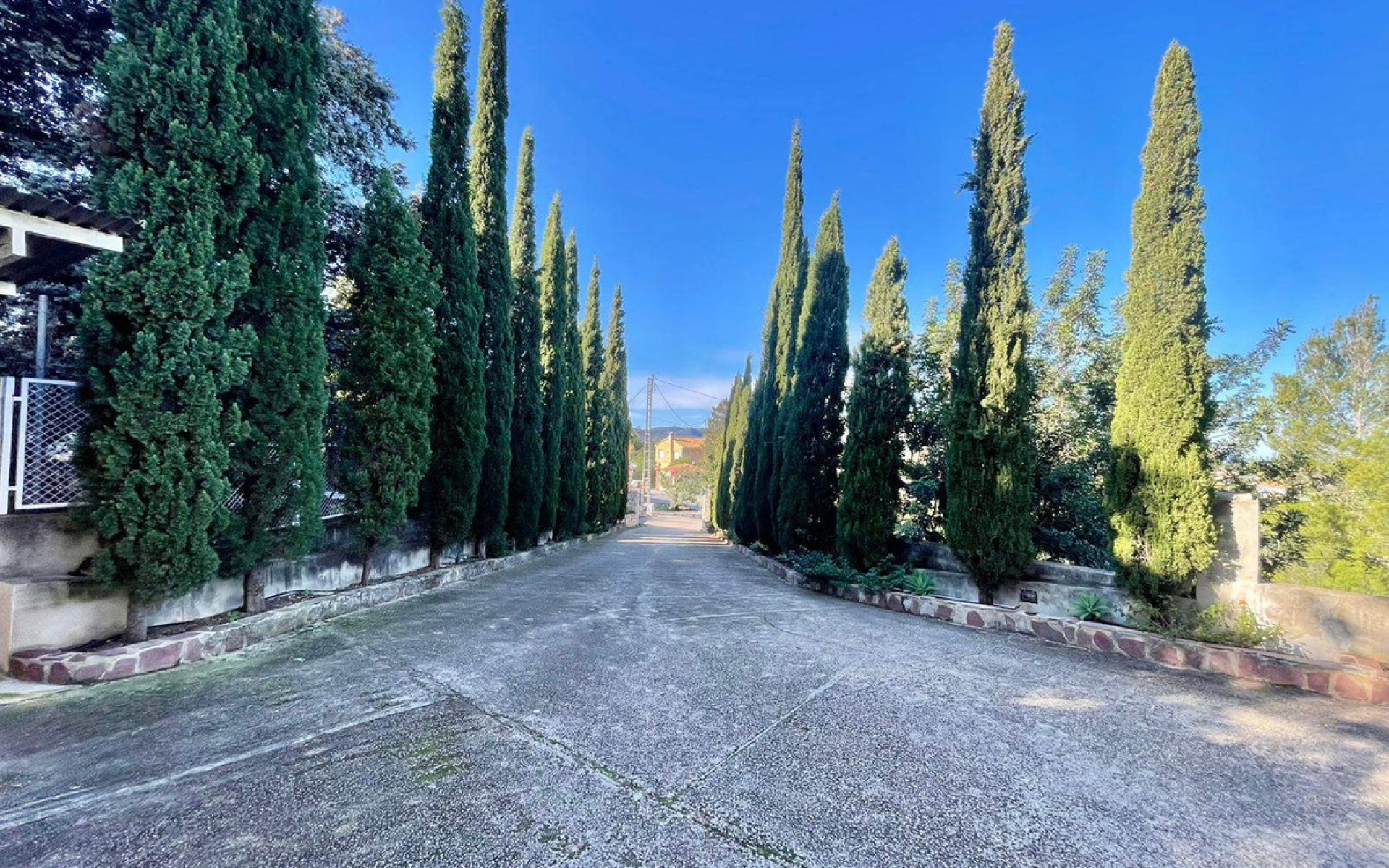 Resale - Villa - Pedreguer - Pedreguer Centro