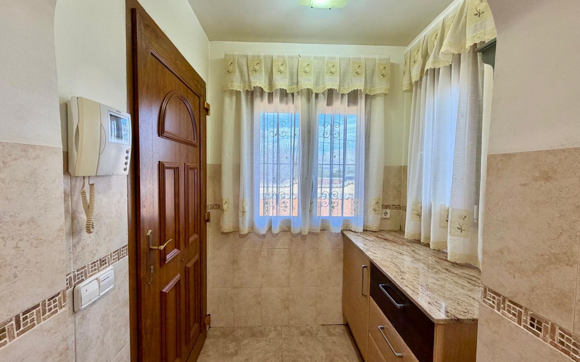 Resale - Villa - Pedreguer - Pedreguer Centro