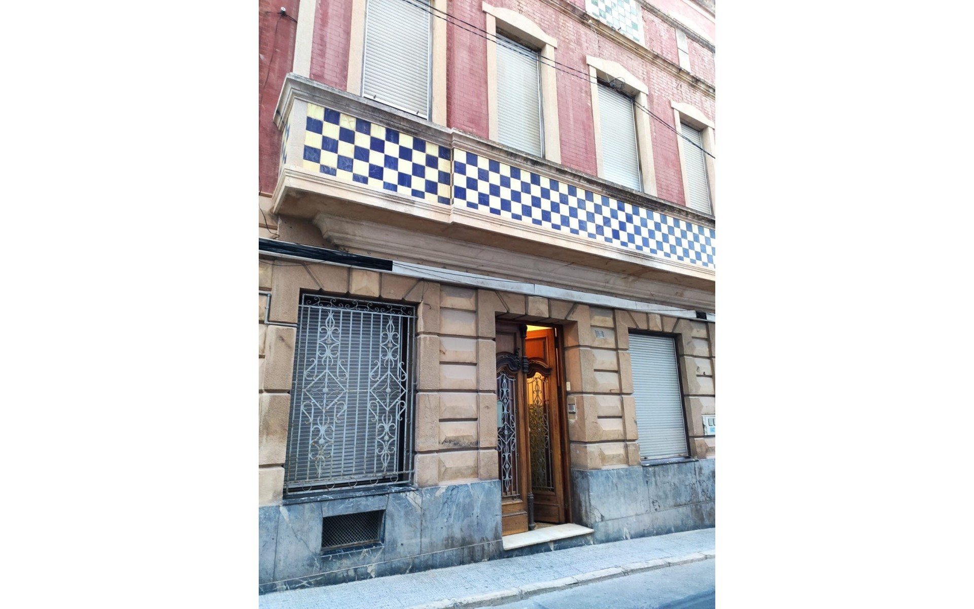 Resale - Villa - Pedreguer - Pedreguer Centro