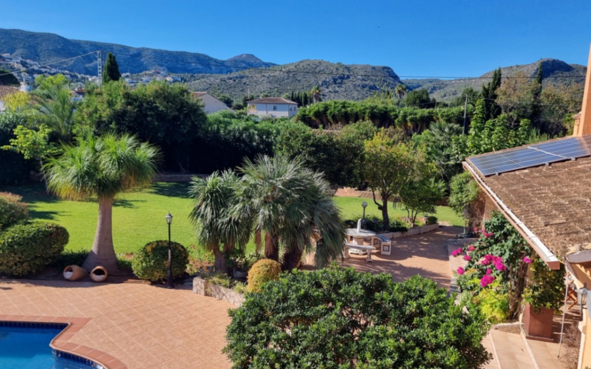 Resale - Villa - Pedreguer - Pedreguer Centro