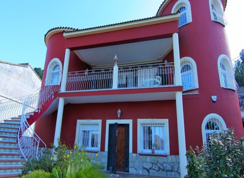 Resale - Villa - Pedreguer - Pedreguer Centro