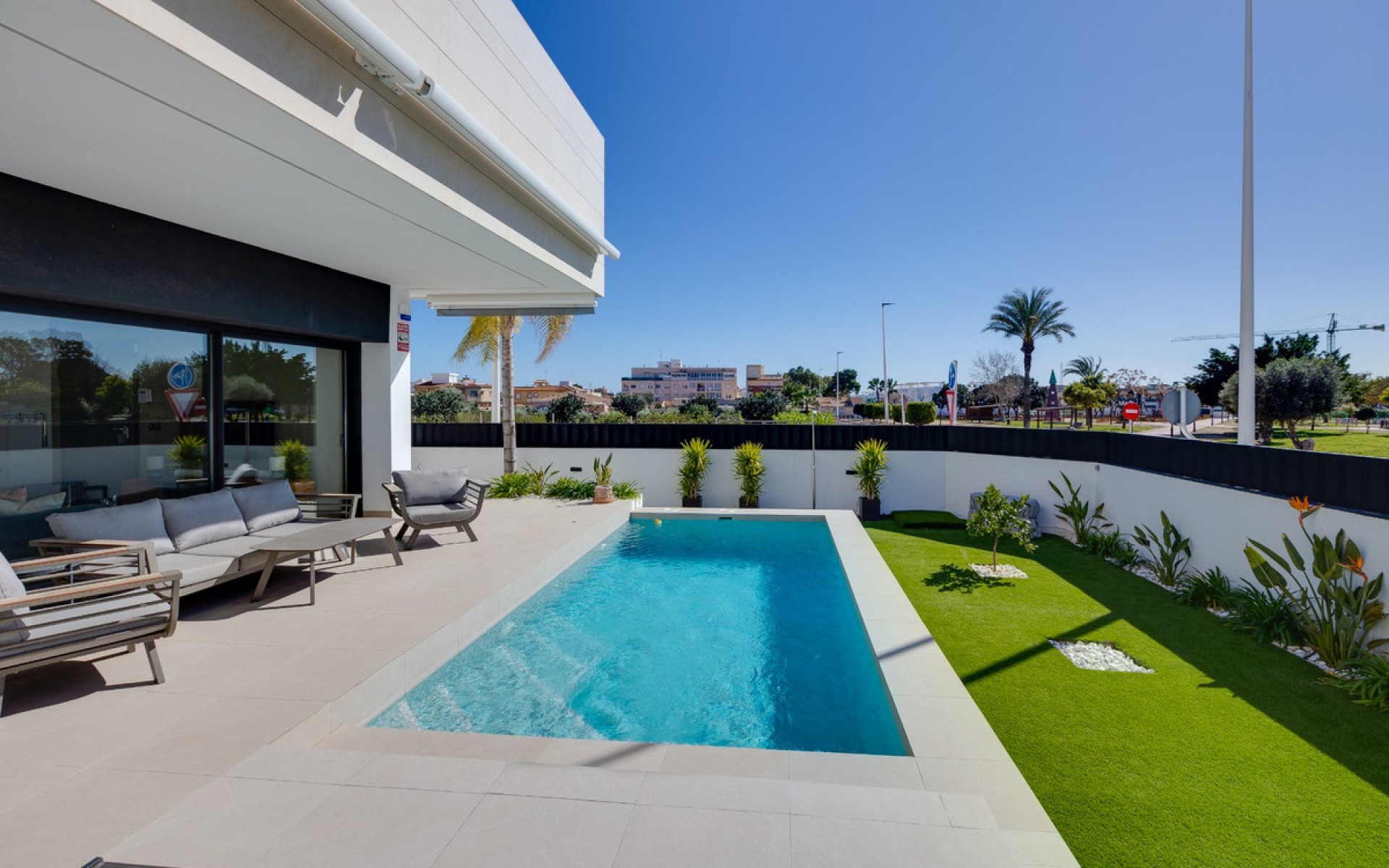 Resale - Villa - Pilar de la Horadada - Pilar de la Horadada Centro