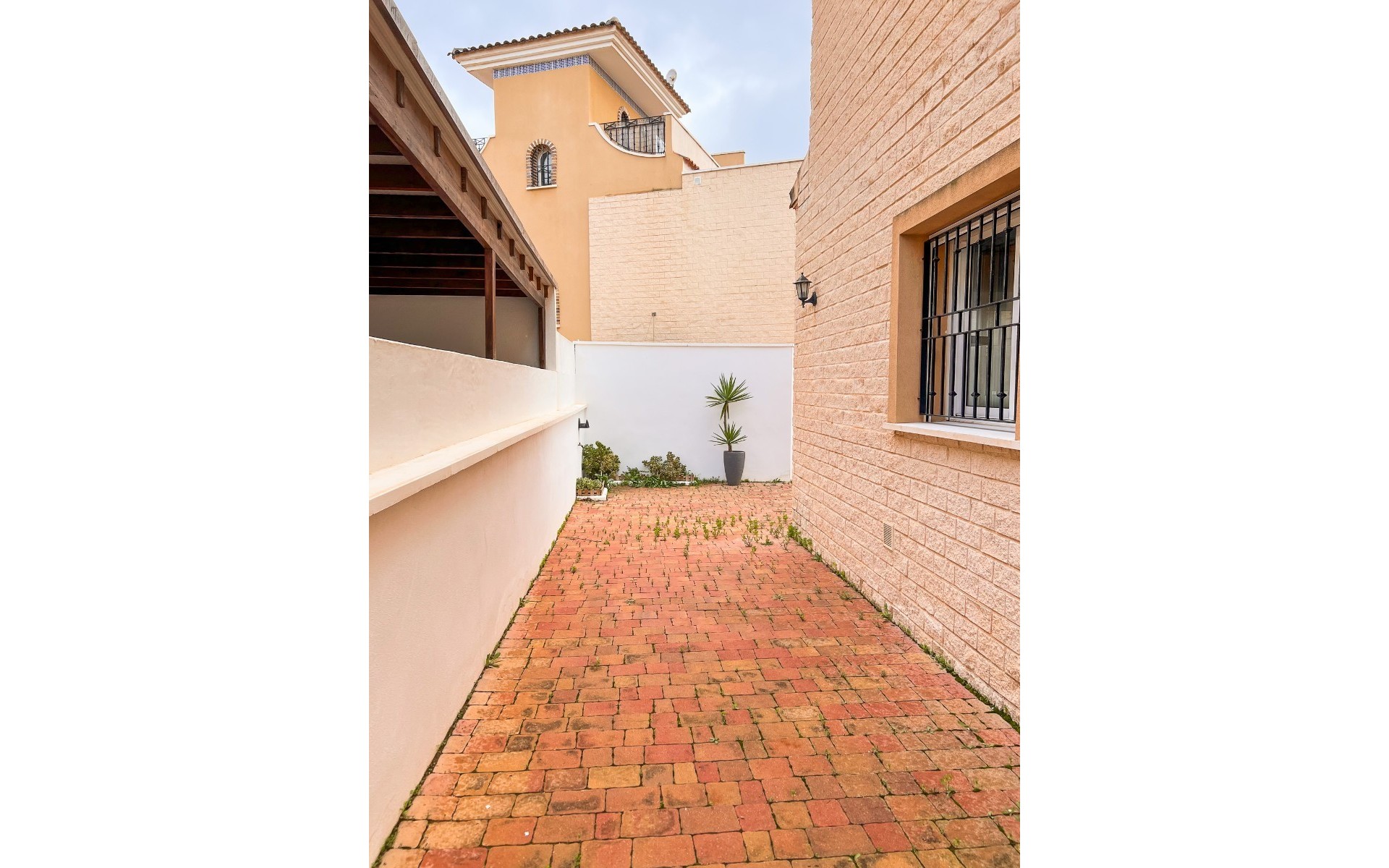 Resale - Villa - Pilar de la Horadada - Pilar de la Horadada Centro