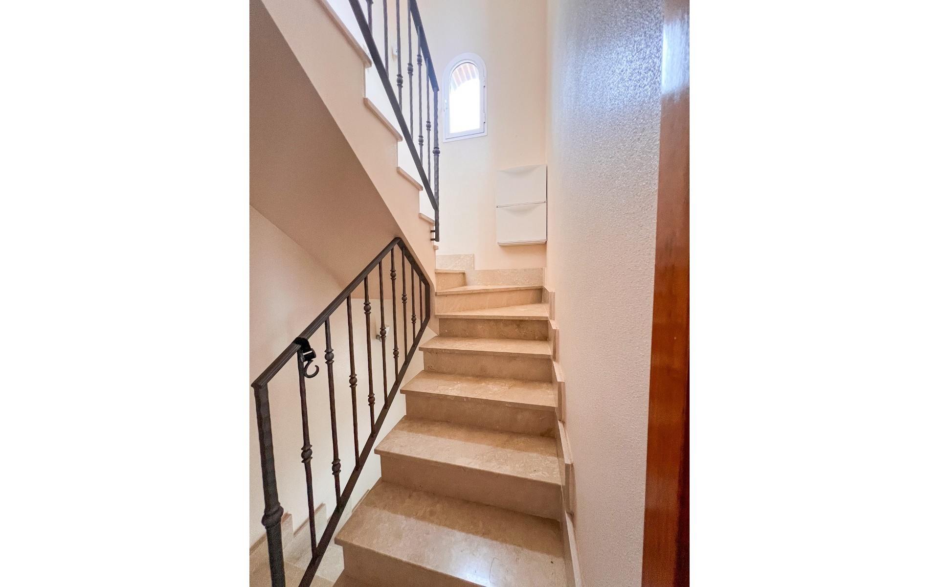 Resale - Villa - Pilar de la Horadada - Pilar de la Horadada Centro