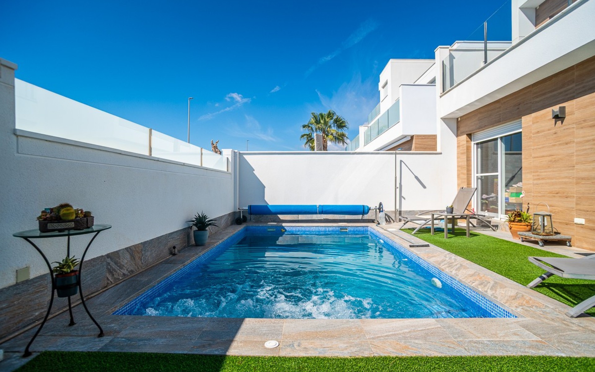 Resale - Villa - Pilar de la Horadada - Pilar de la Horadada Centro