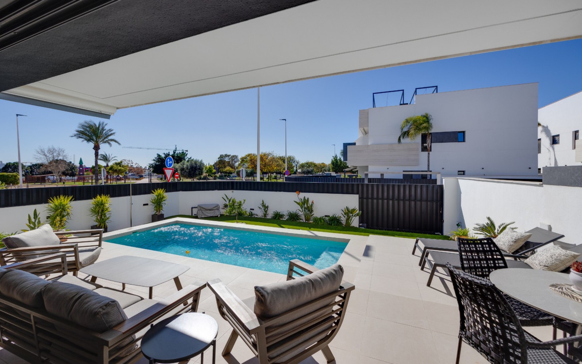 Resale - Villa - Pilar de la Horadada - Pilar de la Horadada Centro
