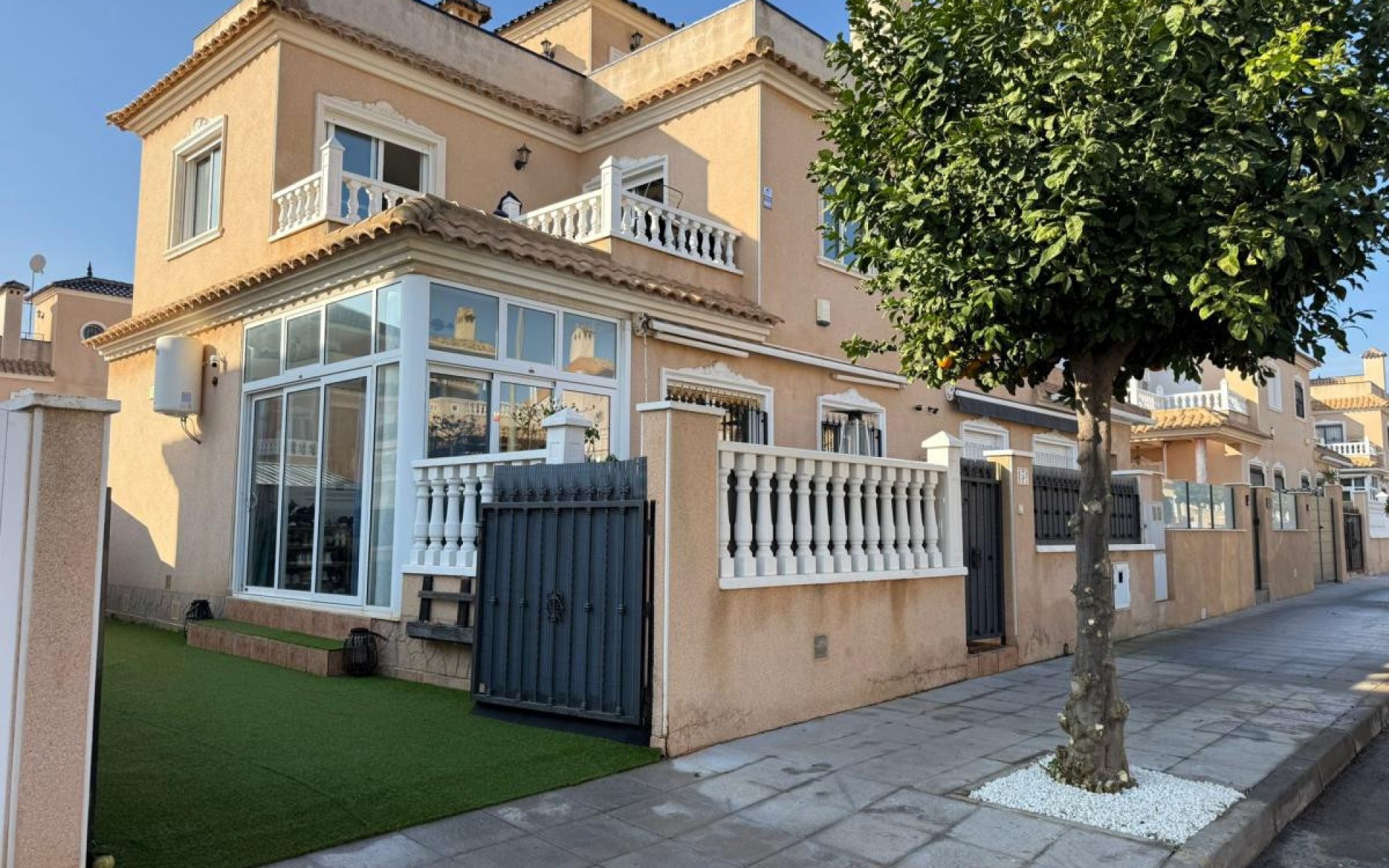 Resale - Villa - Pilar de la Horadada - Torre de la Horadada