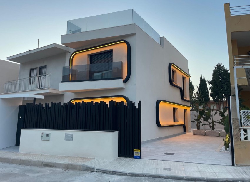 Resale - Villa - Pilar de la Horadada - Torre de la Horadada