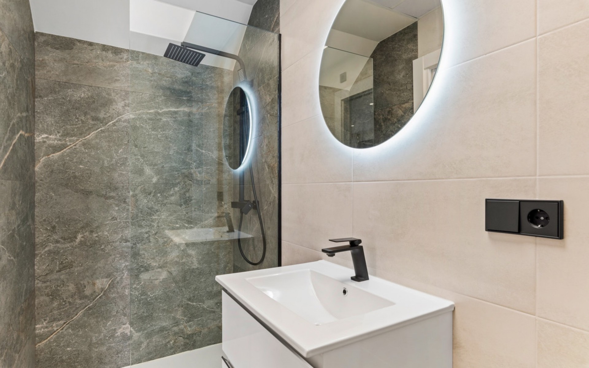 Resale - Villa - Pilar de la Horadada - Torre de la Horadada