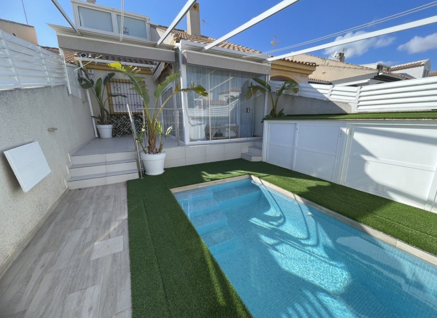 Resale - Villa - Pilar de la Horadada - Torre de la Horadada