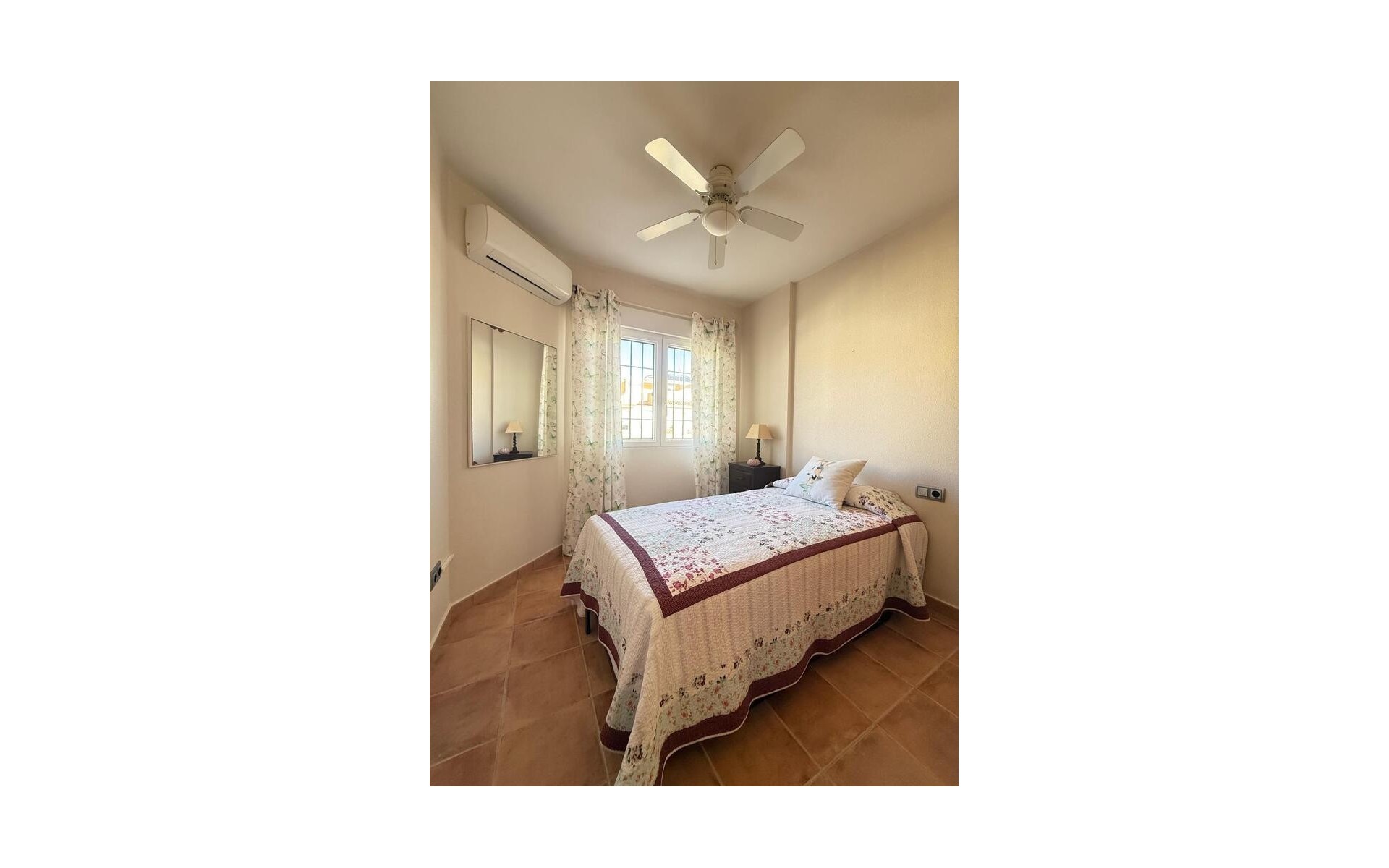 Resale - Villa - Pilar de la Horadada - Torre de la Horadada