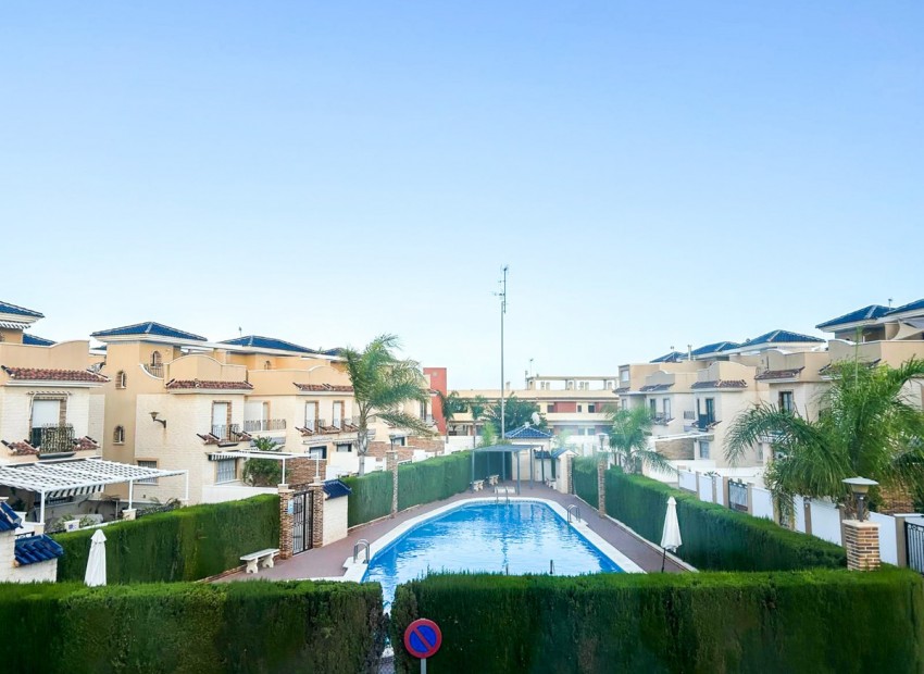 Resale - Villa - Pilar de la Horadada - Torre de la Horadada