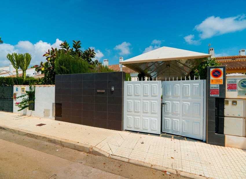 Resale - Villa - Pilar de la Horadada - Torre de la Horadada
