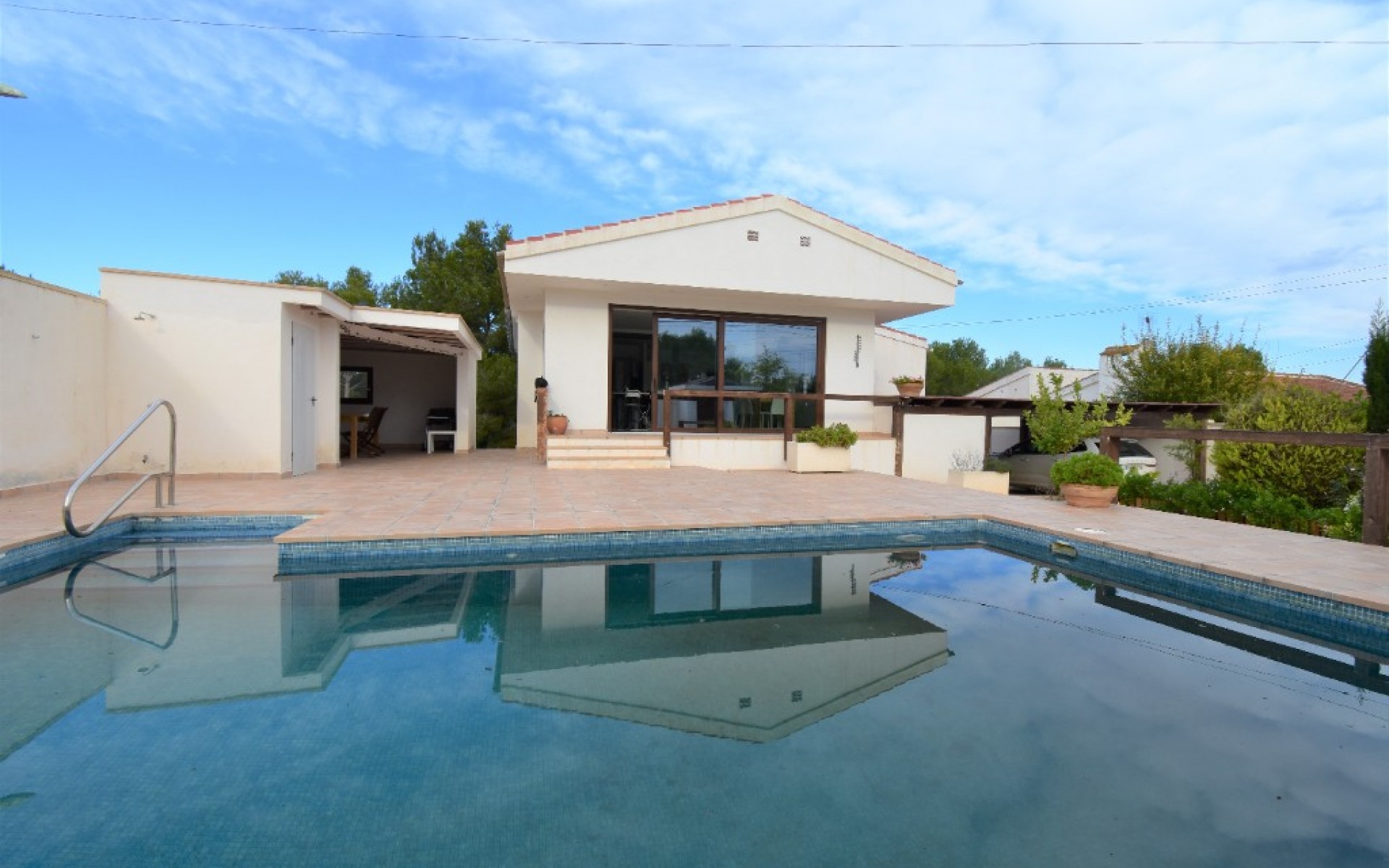 Resale - Villa - Pinar De Campoverde