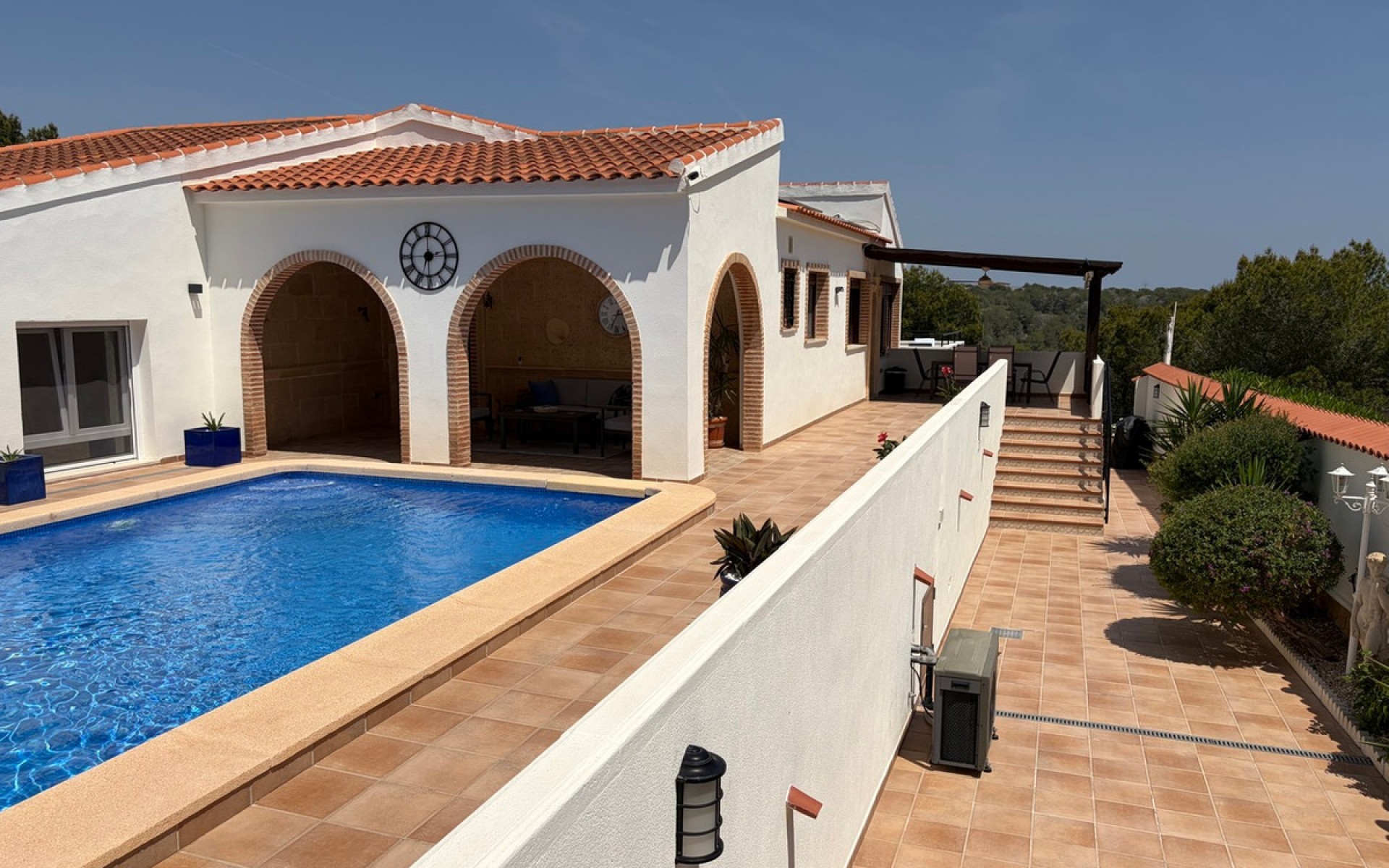 Resale - Villa - Pinar De Campoverde