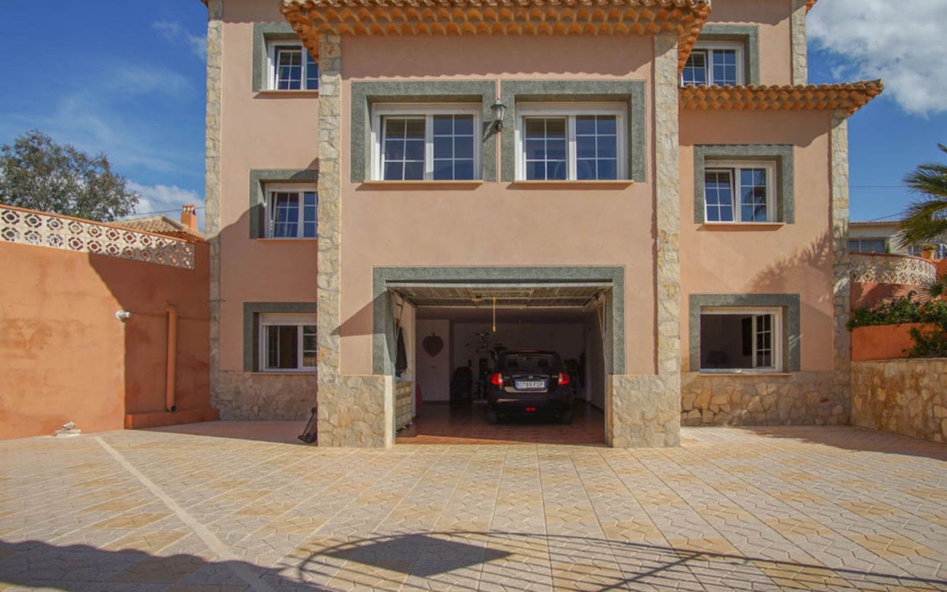 Resale - Villa - Pinoso - Los Pinos