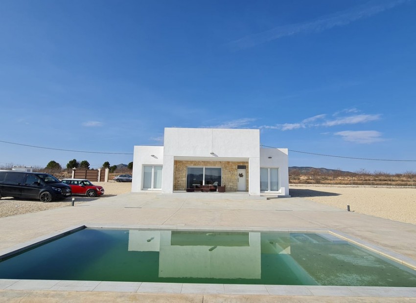 Resale - Villa - Pinoso - Pinoso Centro